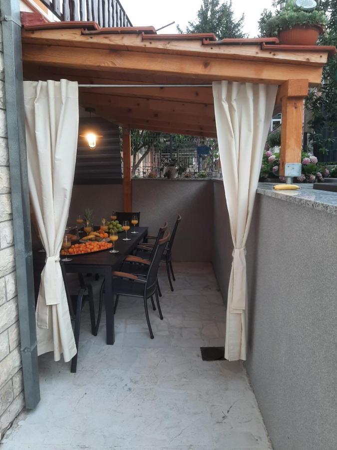 Apartment Radalj Kaštela エクステリア 写真