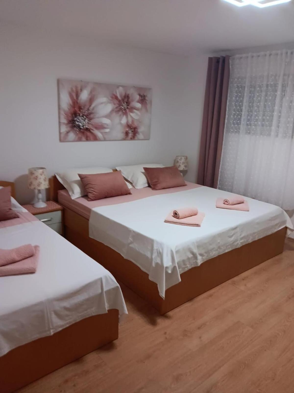 Apartment Radalj Kaštela エクステリア 写真