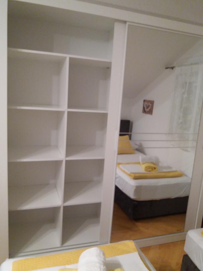 Apartment Radalj Kaštela エクステリア 写真