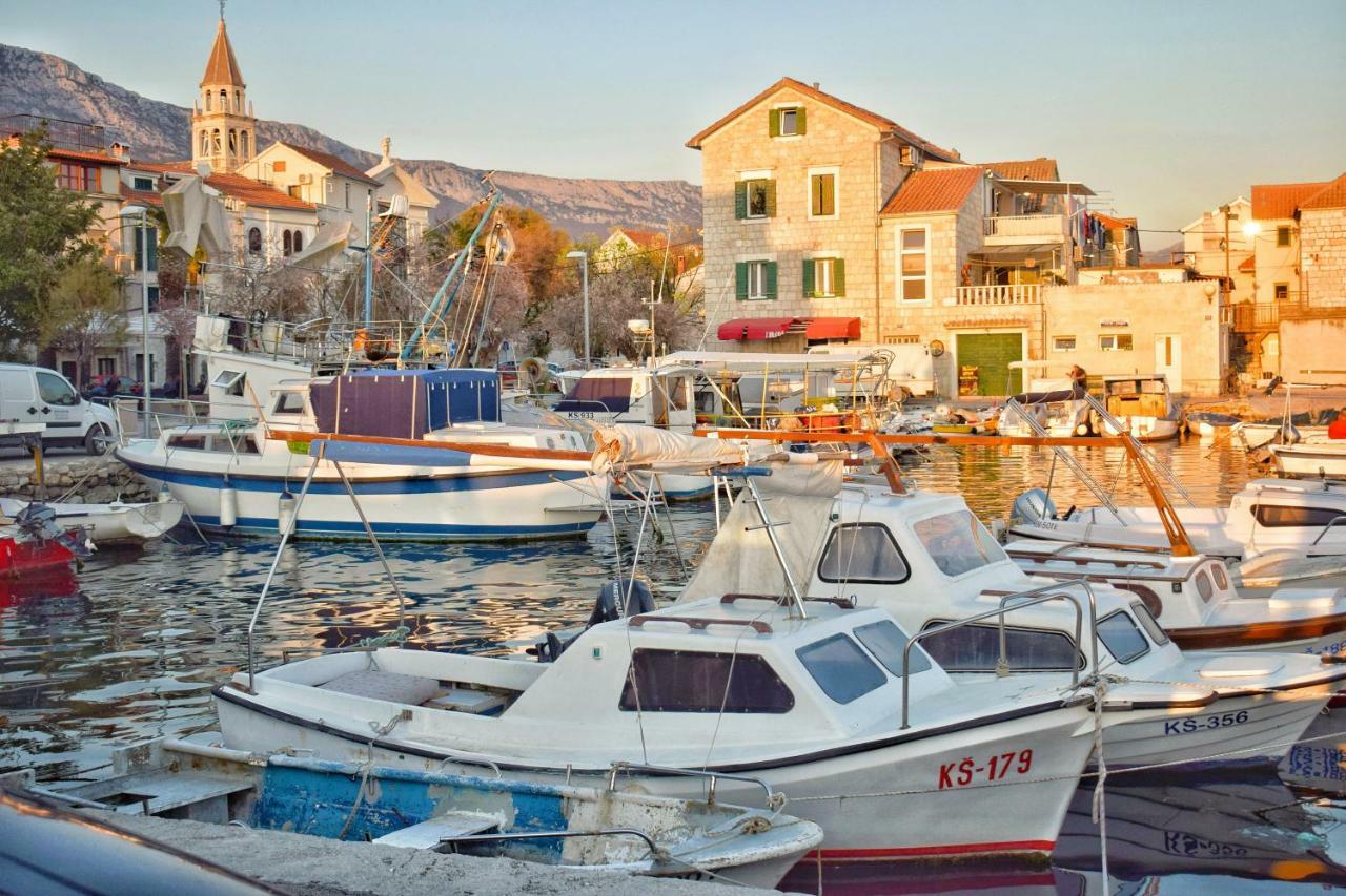 Apartment Radalj Kaštela エクステリア 写真