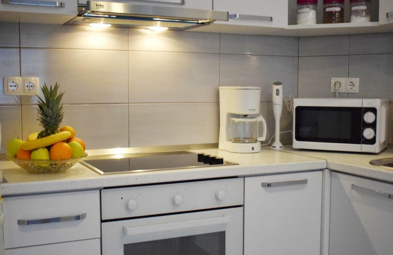 Apartment Radalj Kaštela エクステリア 写真
